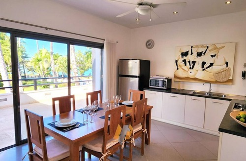 La Iglesia Apartment | Sea view Modern Apt 2BR A/C 2 Bathroom/20M Beach/Pools/Wifi