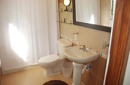 Los Cerros Hotel | Silent guest-friendly bedroom, pool/WiFi/cable TV/parking