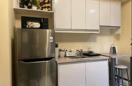 Legazpi Village Apartment | Sky Staycation KL Greenbelt, Isabel's Makati Rooms