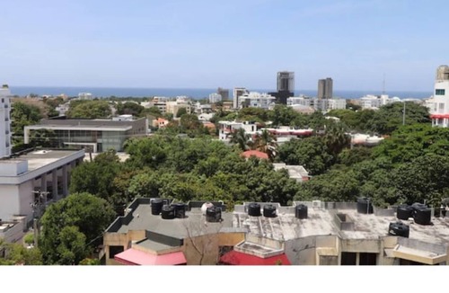 Gascue Condo | Sleek 1-Bedroom Condo w/Rooftop Hot tub in Gazcue