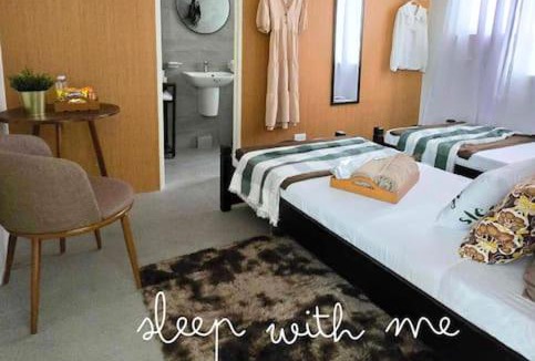 Socorro Apartment | Sleep With Me Room cozy stay near Araneta Center