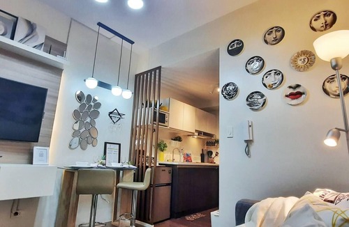 San Antonio Apartment | Sleeps 2 with Netflix and Free Wi-Fi