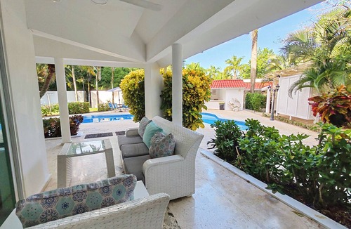 La Esplanada Villa | Sosua 6 BR Mansion Downtown +Bonus