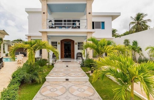 La Mulata Villa | Sosua villa 12Br available for bachelor party, Luxury VIP transportation
