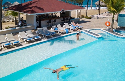 Los Brazos Resort | Spa Suites Cofresi Beach Puerto Plata DR.