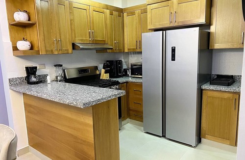 Centro Historico de Santiago Apartment | Spacious 3-bedroom Apt. w/Pool, Gym, private patio and BBQ in Santiago