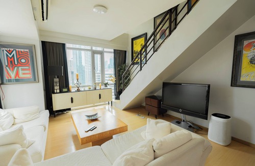Forbes Park Condo | Spacious 2-bedroom condo unit with pool and gym access in tranquil Taguig BGC