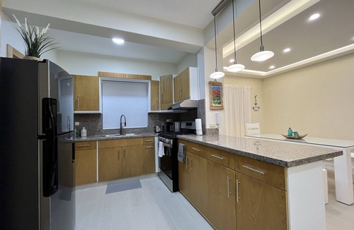 Los Melones Apartment | Spacious Coastal 2bed & 1 bath beach condo 5min walk to beach and restaurants.