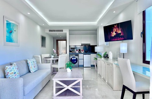 Yamasa Apartment | Spectacular Bay View 1BR Apt, Full AC, Pool, Terrace, Gym.