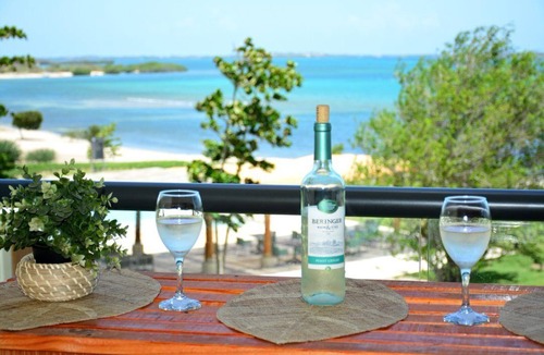 Bani Apartment | Stunning Apt. with Ocoa's Bay View, 2 bedrooms, Beach Club.