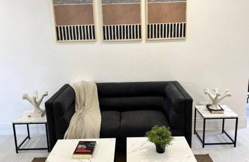 Ensanche Quisqueya Apartment | Suites By Salcedo 3