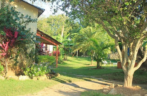 Cabarete Hostel | SURFER'S PARADISE - inexpensive dormitory beds steps from Encuentro beach