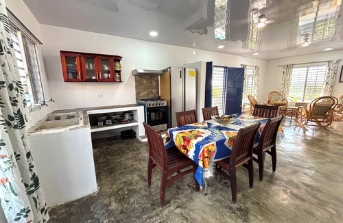 Higuey House | Terrific 3-bedroom house with AC in sunny Higüey