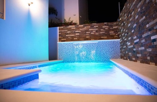 Santiago de los Caballeros House | THE WHITE HOUSE OF GURABO