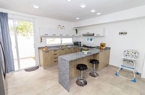 Los Melones House | Tropical 3BR Retreat w/Private Pool in Bayahibe