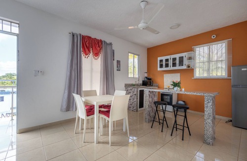 Samana Apartment | TROPICAL CHARM/BBQ/WI-FI/PARKING/JACUZZI.