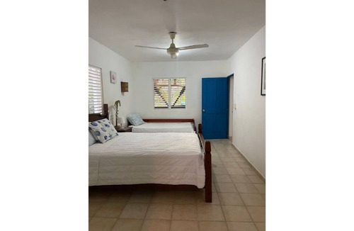 La Ceiba House | TropicalParadise VillaLasTerrenas 3br+WiFi+NearBeach+AIRcondit