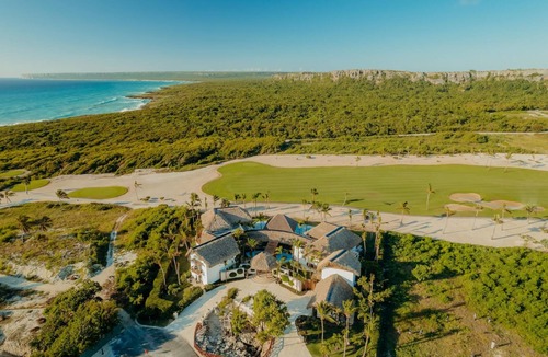 Punta Cana Villa | Unique luxury ocean-view villa w/english speaking staff & private beach club