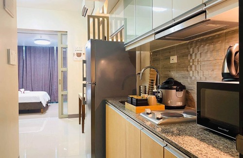 Bonifacio Global City Condo | Upscale 1 bedroom at the heart of Uptown Bonifacio, BGC