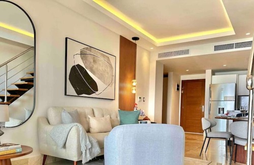 Samana Apartment | Upscale 2 Bdrm 2 Bath Penthouse with Spectacular Bay View, King Beds, Pool, Gym...