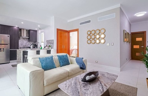 Downtown Santo Domingo Apartment | Upscale, City Center Luxury Condo, Beautifully Decorated, King Bed, Pool.