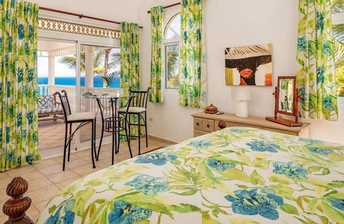 Playa Chiquita Villa | Victorian-style oceanfront villa with pool, 4 bedrooms