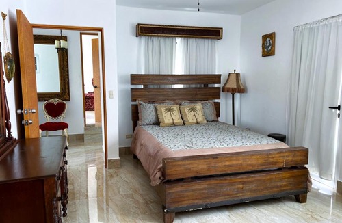 Cabrera Hotel | Villa #2 Luxury 3 Bedroom, 3 Bath at Casablanca