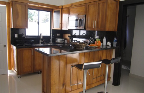 Costambar House | VILLA BLANC $ Last minute deal NO DEPOSIT/CLEANING FEES Inverter Backup