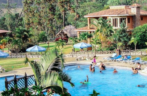 Jarabacoa Villa | Villa Cereza Jarabacoa RD Rancho Las Guazaras DR