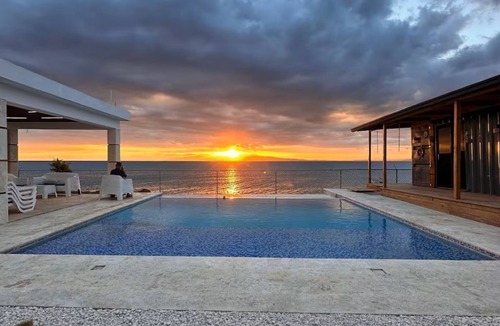 Las Charcas Villa | Villa Costa Del Sol - Hatillo de Azúa ocean front