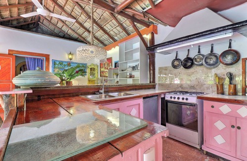 La Iglesia Villa | Villa indépendante style caraïbes/1 chambre/2 personnes avec CLIMATISEUR