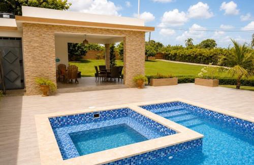Higuey Villa | Villa la Santa, piscina infinita - Jacuzzi