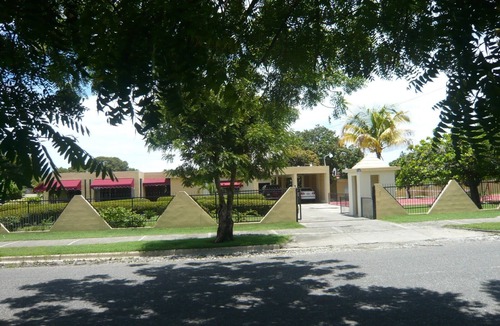 Bocacanasta Villa | Villa Los Almendros - 2 Private Pools & Tennis & Pickle Ball