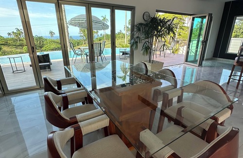 Cabrera Villa | VILLA LUNA🌛