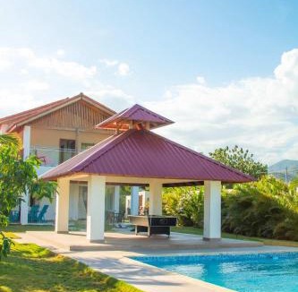 Las Charcas Villa | Villa Mercedes - Private Pool & Sunset Views - Ocoa Bay