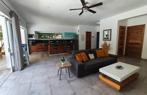 La Iglesia Villa | Villa Olive, close to the beaches and the village