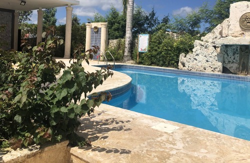 Veron House | Villa Punta Cana secure residence with swimming pool