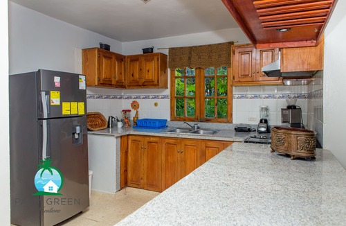 Playa Bibijagua Villa | Villa Tropical 3Bd & 4Bath Next to the Beach