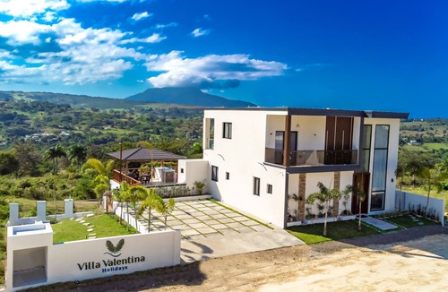 Puerto Plata Villa | Villa Valentina Holidays 3 BR W/Infinity Pool