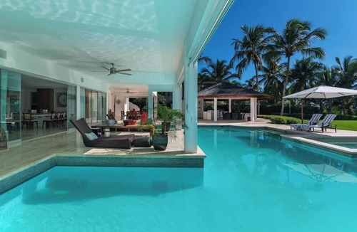 Casa de Campo Villa | Villa Vega de Palma. Luxurious villa .Golf view