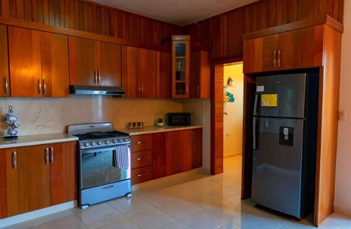 Barrio Las Yaguitas Villa | Villabasiliord Spacious house, quiet and safe place, 5 mins from the beach.
