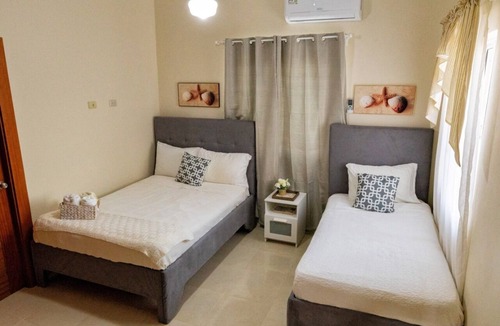Barrio Las Yaguitas Villa | Villabasiliord Spacious house, quiet and safe place, 5 mins from the beach.