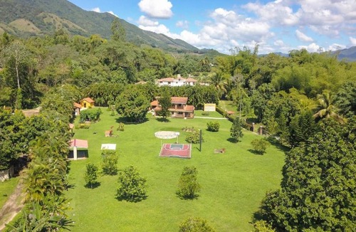 Villa Altagracia Villa | Villarosecaecolodgelosmogotes Poolfamily