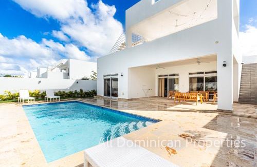 Playa Chiquita Villa | Villas Santa Fe - Sosua Ocean Village!