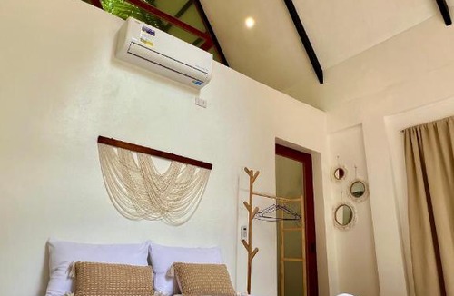 Siquijor Hotel | Wakanda Bungalows Social Night Vibes