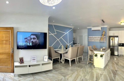 Residencial ROMANA House | Welcome to Nano’s Home