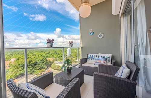 Boca Chica Apartment | Windows of the sea