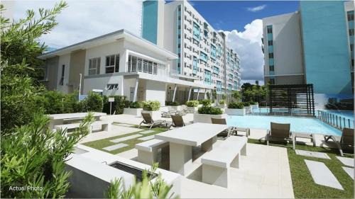 Dumaguete Apartment | WinStay Condotel