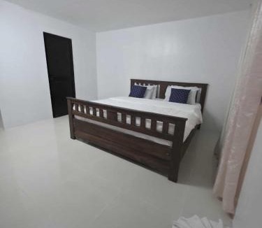 Barretto Hotel | wombats beach resort,hotel, bar and restaurant