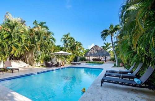 Casa de Campo Villa | Wonderful 7,000 sq. ft. villa , Pool, Heated Jacuzzi, Full Maid/Cook Service